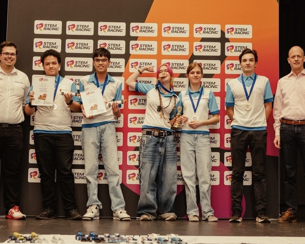 285dd690 8115 4b8f abc5 8a170dc91806